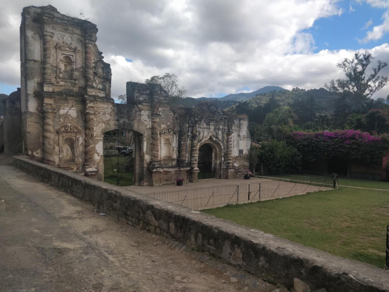 مبيت وإفطار أنتيغوا غواتيمالا Casa Elena المظهر الخارجي الصورة